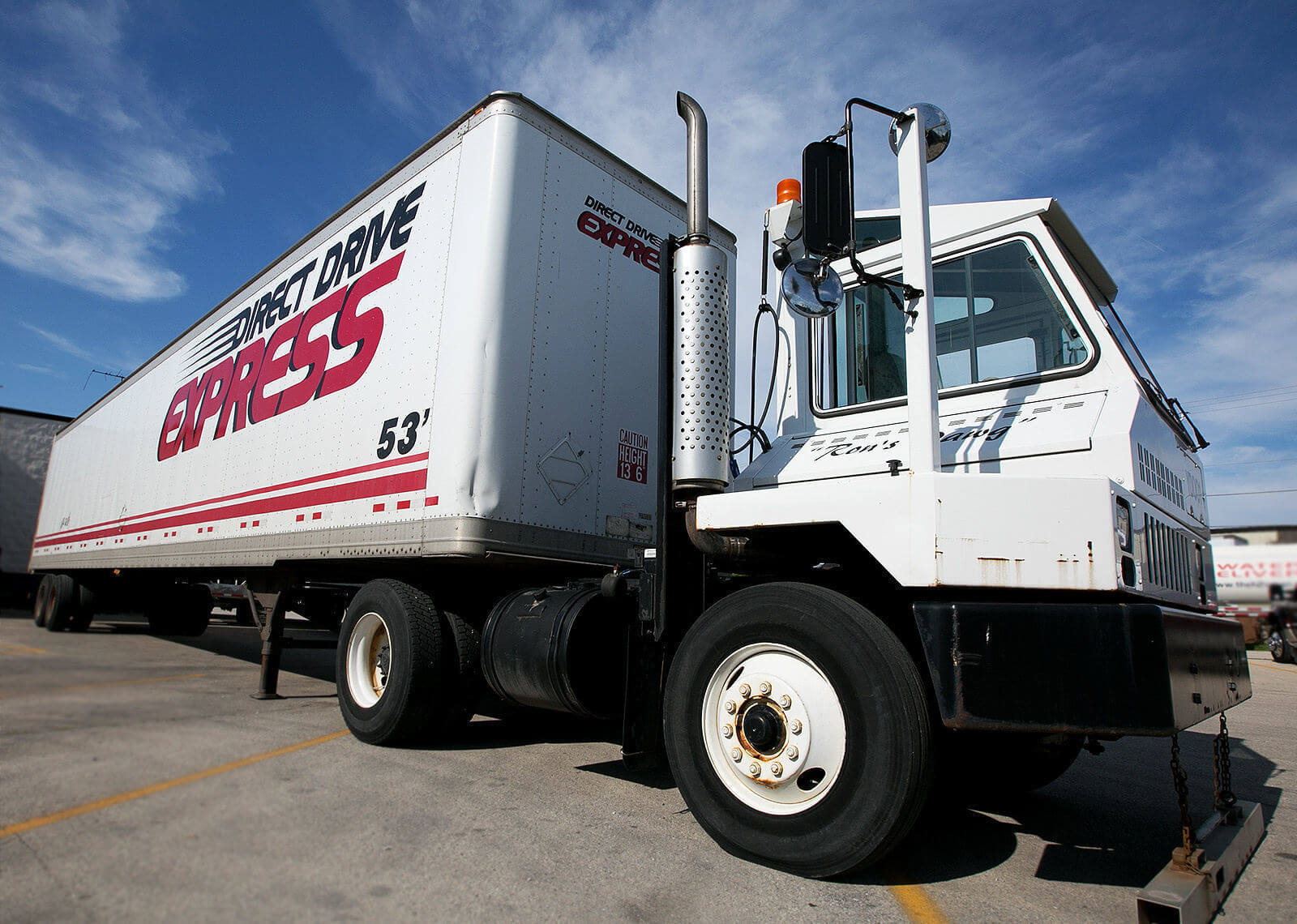 Direct Drive Semi Truck Semi truck fleet marketing photography services for Direct Drive Logistics